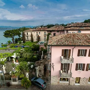*** Hotel Pace Italy